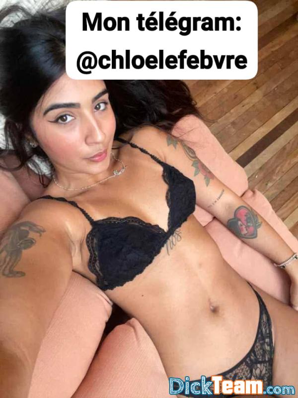 chlo-lefebvre- - Femme - Hétéro - 24 ans : Disponible pour tout rencontre intéressé mes amours 