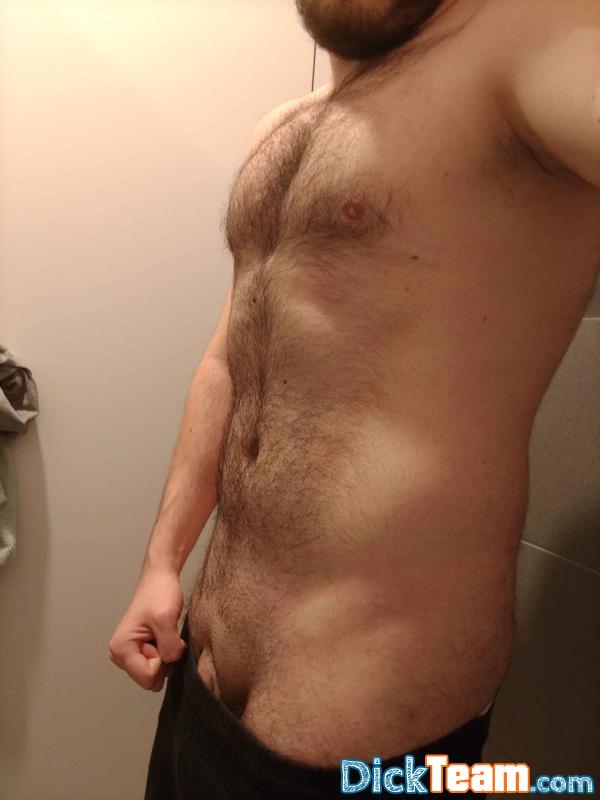 Profil de hunleash - Homme - Bi - 23 ans : 23 ans Nude ou plus avec femmes, trans ou femboy
Hommes à voir
