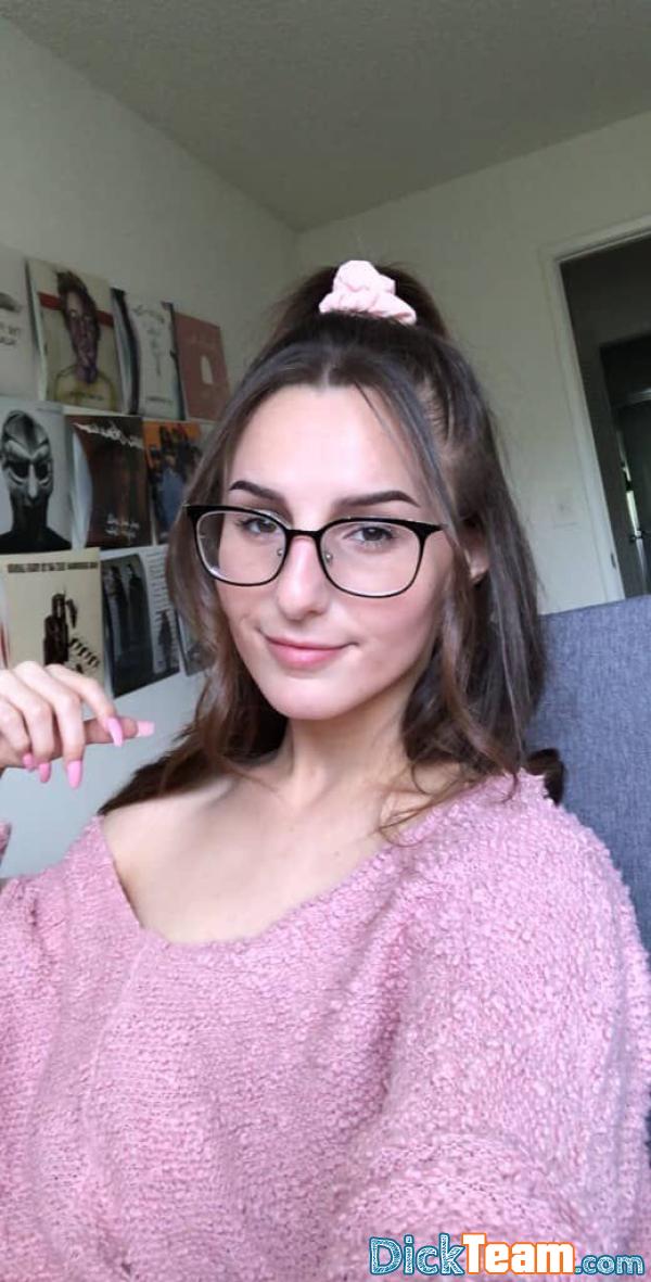 marjolaine@34 - Femme - Hétéro - 27 ans : Coucou je suis une femme sérieuse et honnête disponible pour tout vos envies sexuel.Veuillez me rejoindre sur Télégram:@Marjo955
Snapchat :marjolaine_cros
Numéro WhatsApp +33 7 80 90 72 50