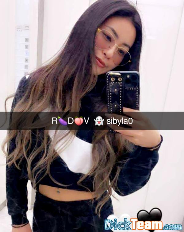 sibyla1 - Femme - Hétéro - 26 ans : Cc Salut je suis libre maintenant pour te satisfaire au lit écrit moi par mon snap sibyla0 . 