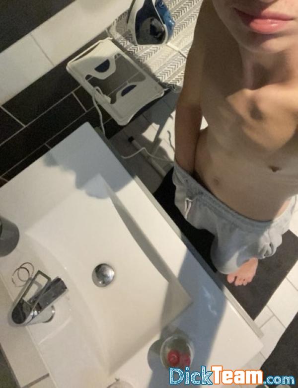 tibalte- - Homme - Gay - 24 ans : Venez vite 