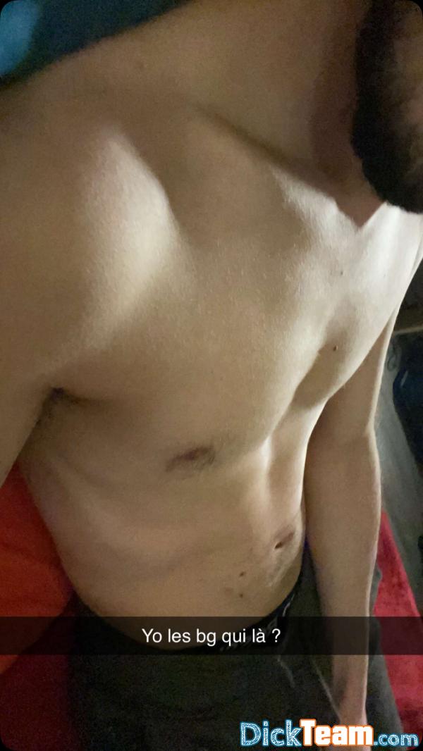 underousex - Homme - Gay - 27 ans : PAS DE PUTAINS DE MINEURS MERDE !

Envie de m’amuser sur snap avec beaux mecs, mince, musclé, ou même des daddy sexy, sinon plutôt ouvert tant que tu me fais bander (les gros ne me font pas bander)
J’adore les bons culs ????
Je suis actif !
Snapchat : @underousek

(Pas de mineur svp…….)