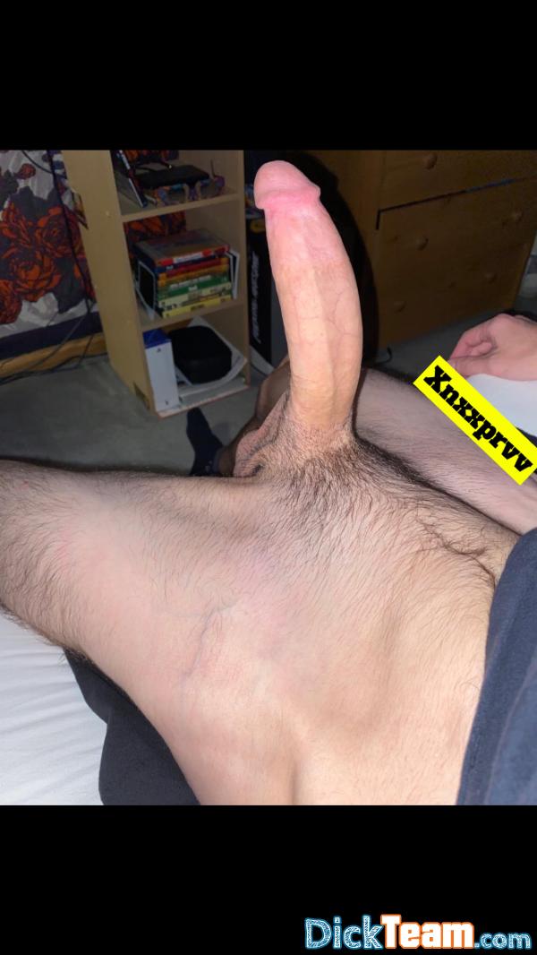 Profil de xbxxxxxprvv - Homme - Hétéro - 20 ans : Que les meufs svp